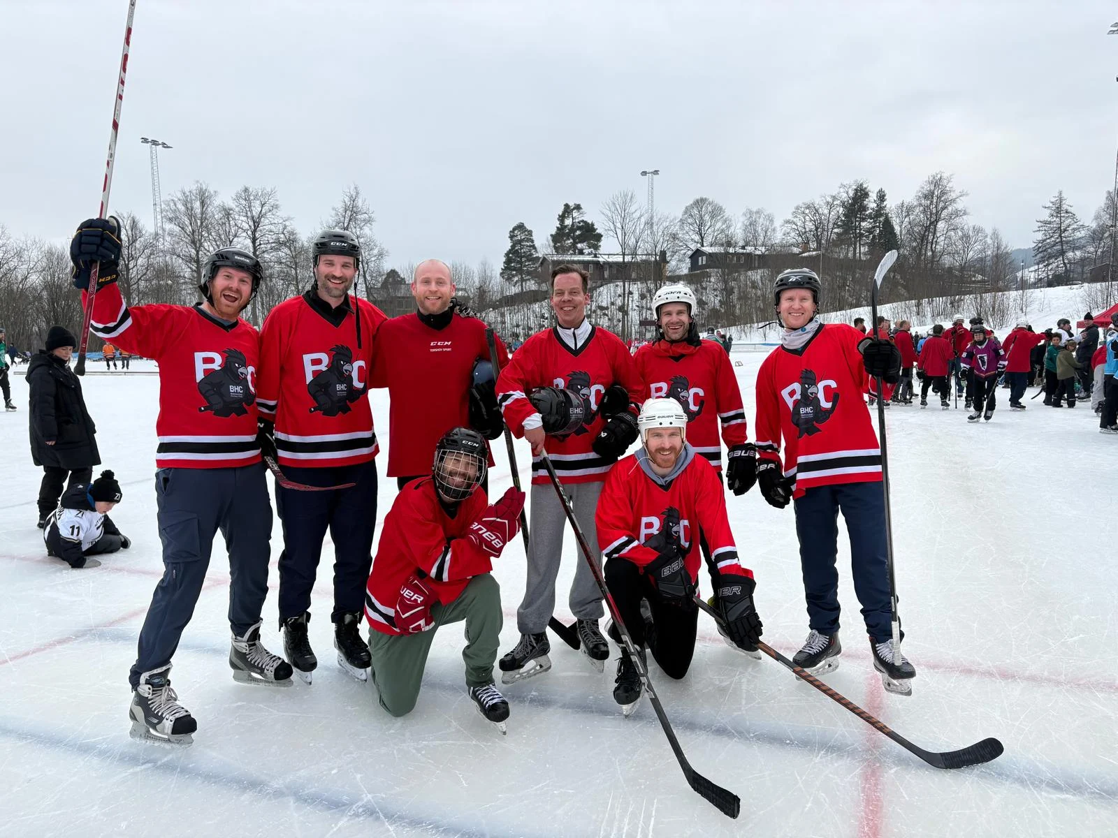 Kampdrakter levert til Bekkestua Hockey
